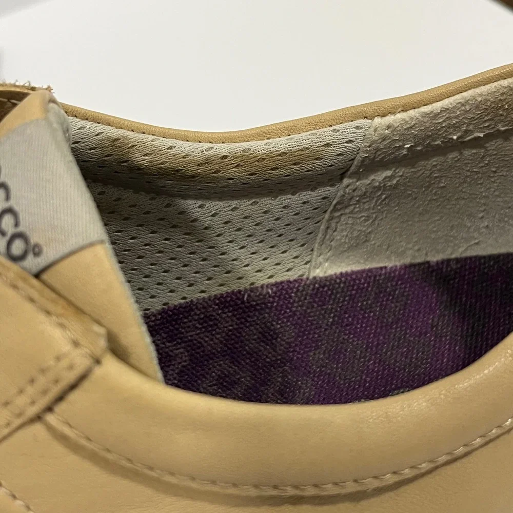 Ecco Women Tan Leather Spikeless Golf Shoes White Toe Cap Lace Up EU 40 US 9-9.5